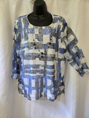 Alfred Dunner Blue, White & Black Patterned Tunic Top